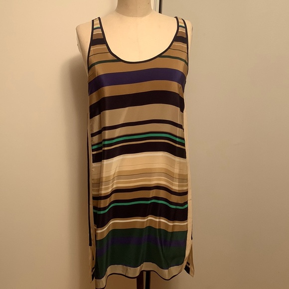 Club Monaco Dresses & Skirts - Club Mónaco striped 100% silk sleeveless dress size 2